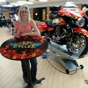 Meet your Posher, Roxann